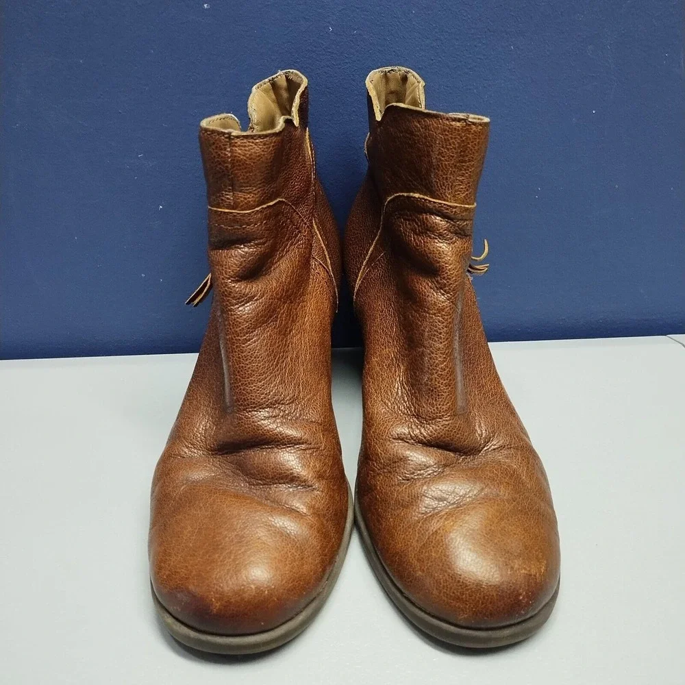 Acrobatic Ankle Boots Womens Sz‎ 7M Brown Leather Round Toe Block Heels Side Zip